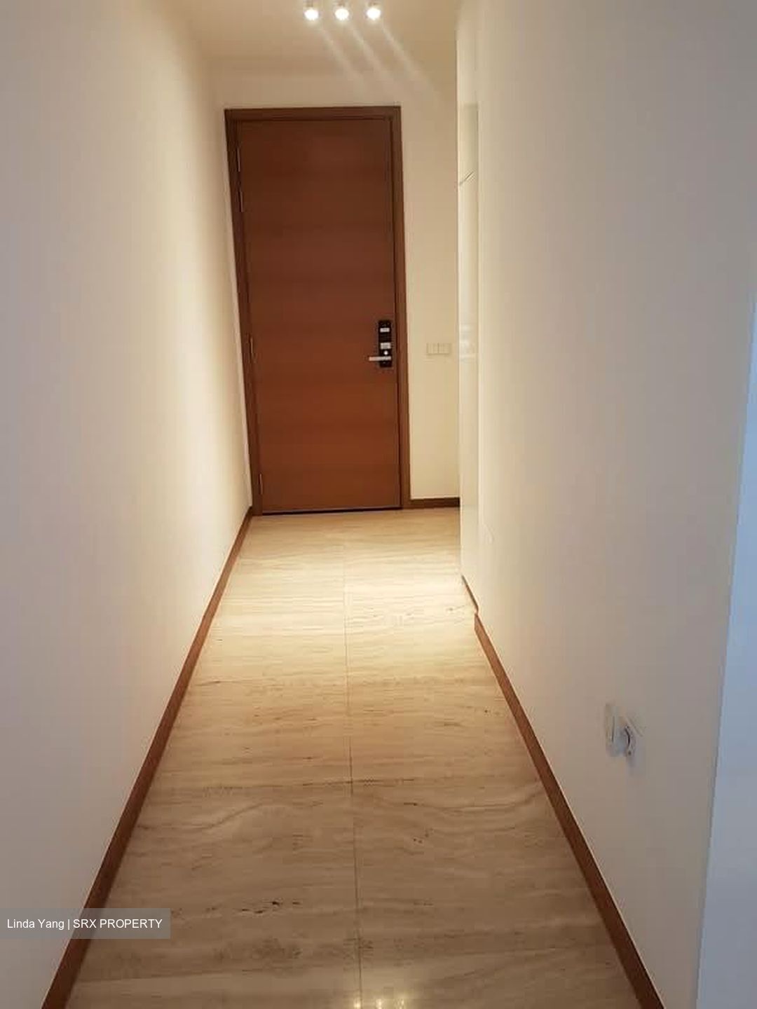 Cyan (D10), Condominium #570444671